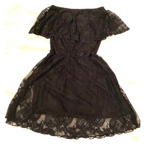 NWOT Sexy black strapless dress. Size S